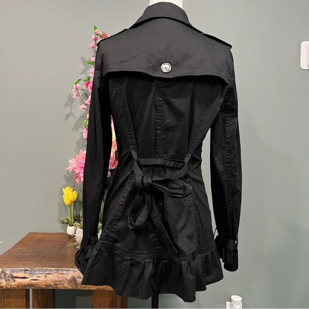 Light Button Up Jacket - Picture 7 of 12